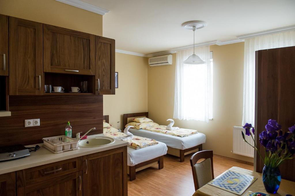 Aura Apartman Hajduszoboszlo Room photo